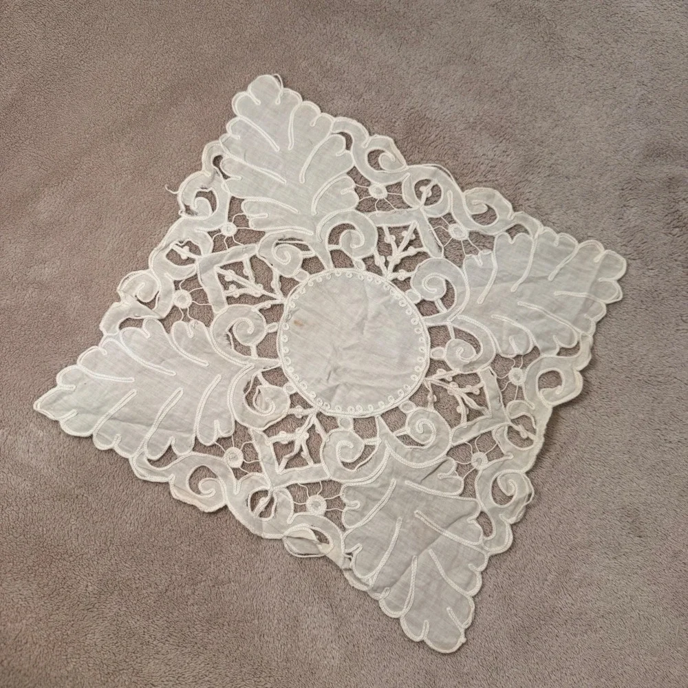 Vintage Victorian Shabby Chic Battenberg Lace Doily Cottagecore Boho Cream 12x11